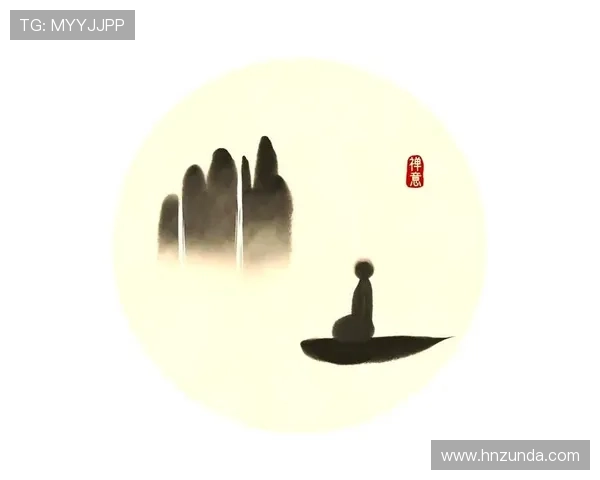 水中镜，照见人间万象，洞见心灵深处